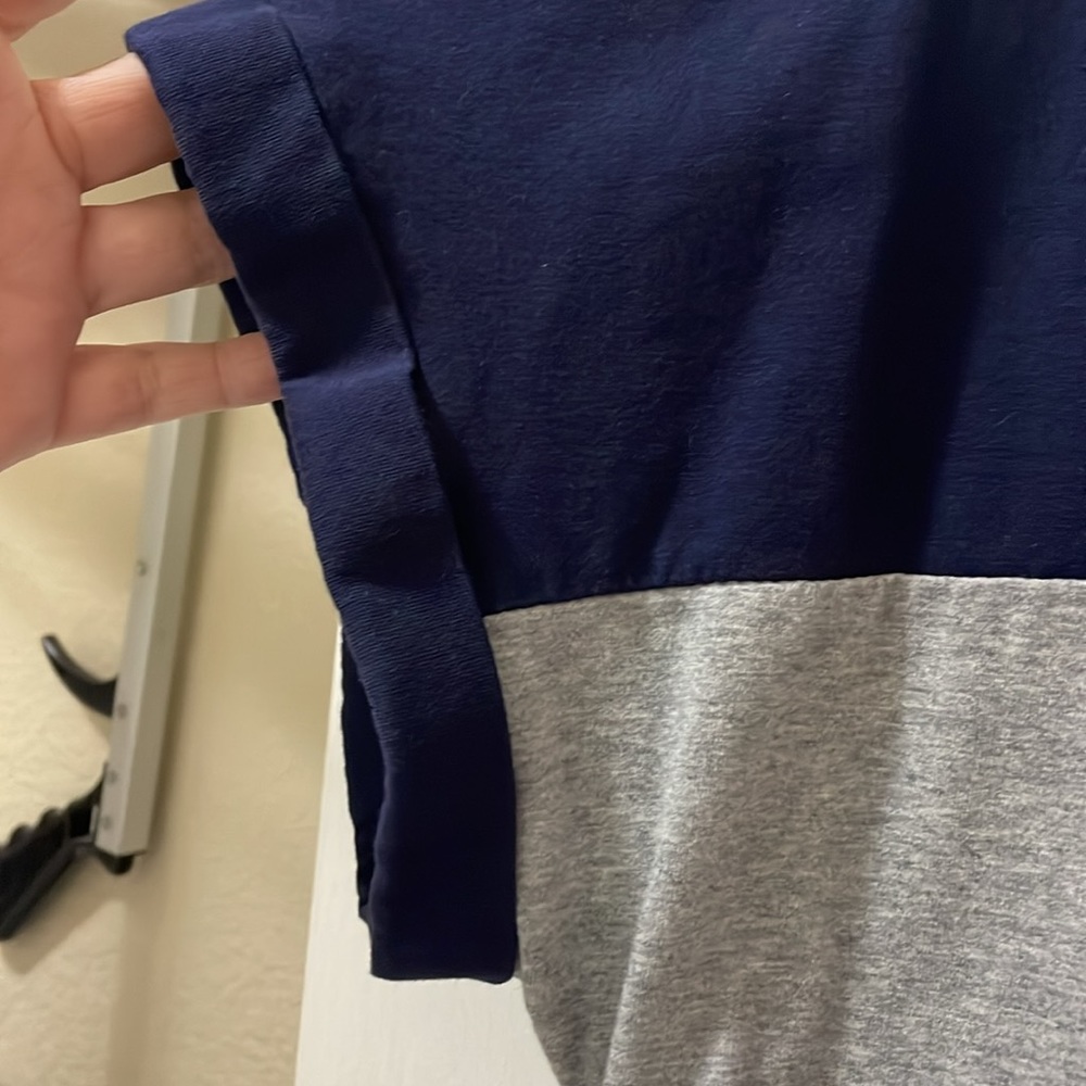 Color Block Short Sleeve Top - Picture 8 of 9
